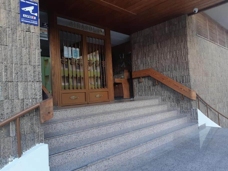 Beautiful Residential Apartment With Pool Бенидорм Экстерьер фото